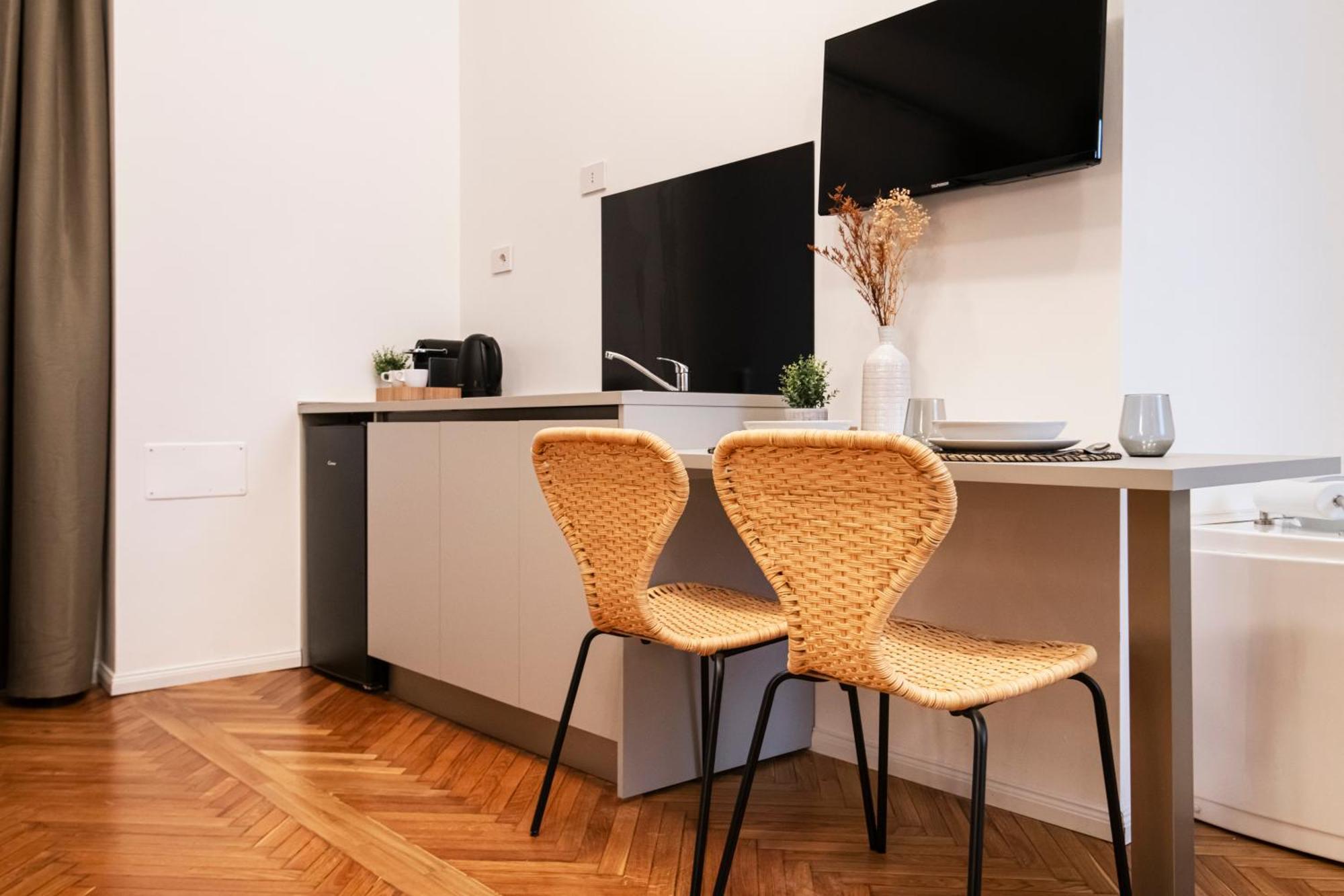 Easylife - Suite In Centrale Milánó Kültér fotó